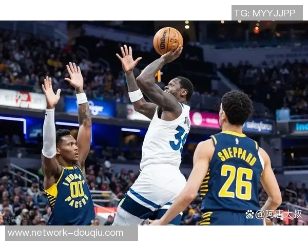 18骑士与步行者激战正酣谁能在这场对决中笑到最后